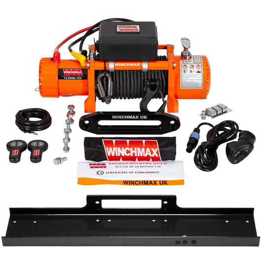 13,500lb 12v Electric Winch. Mounting Plate. 15 m x 10 mm Armourline Rope. 3/8 inch hook.
